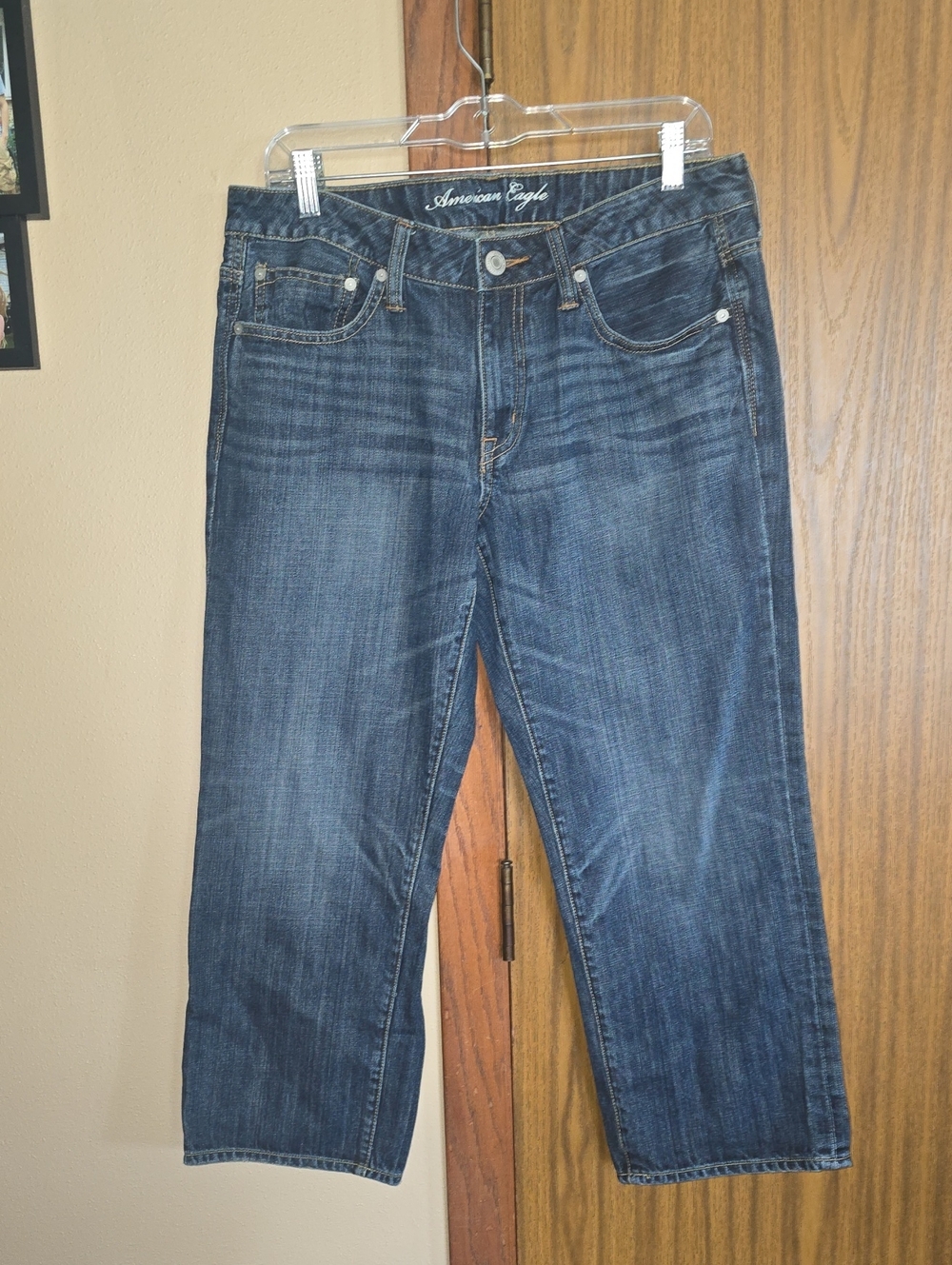 American Eagle Outfitters Women's Dark Blue Capris